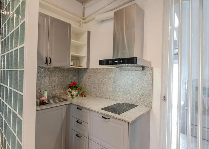 Apartment Rooftop At Ladprao The Mall Bangkapi Bts 4br With Lift *